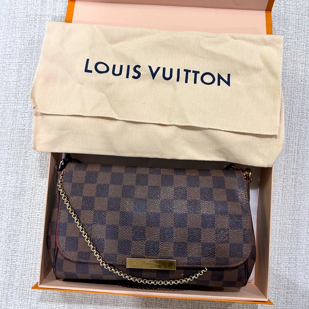 Louis Vuitton Brown Checkered Bag - Picture 5 of 15